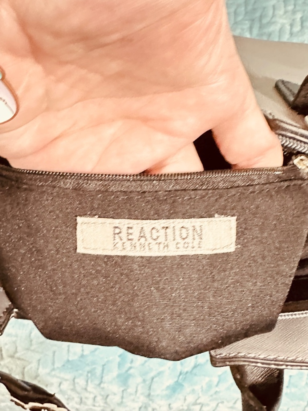 Kenneth Cole Reaction Structured Satchel Tote Gray Black Crossbody Work Handbag - Picture 8 of 14